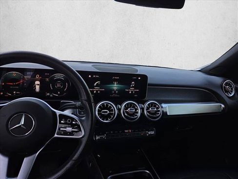 Certified 2020 Mercedes-Benz GLB 250 image 18