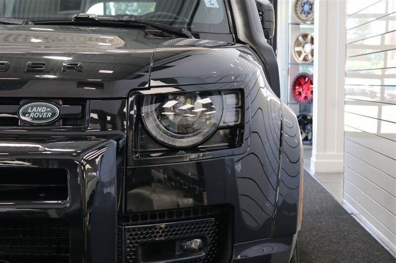 Used 2023 Land Rover Defender 110 S AWD/4WD image 69