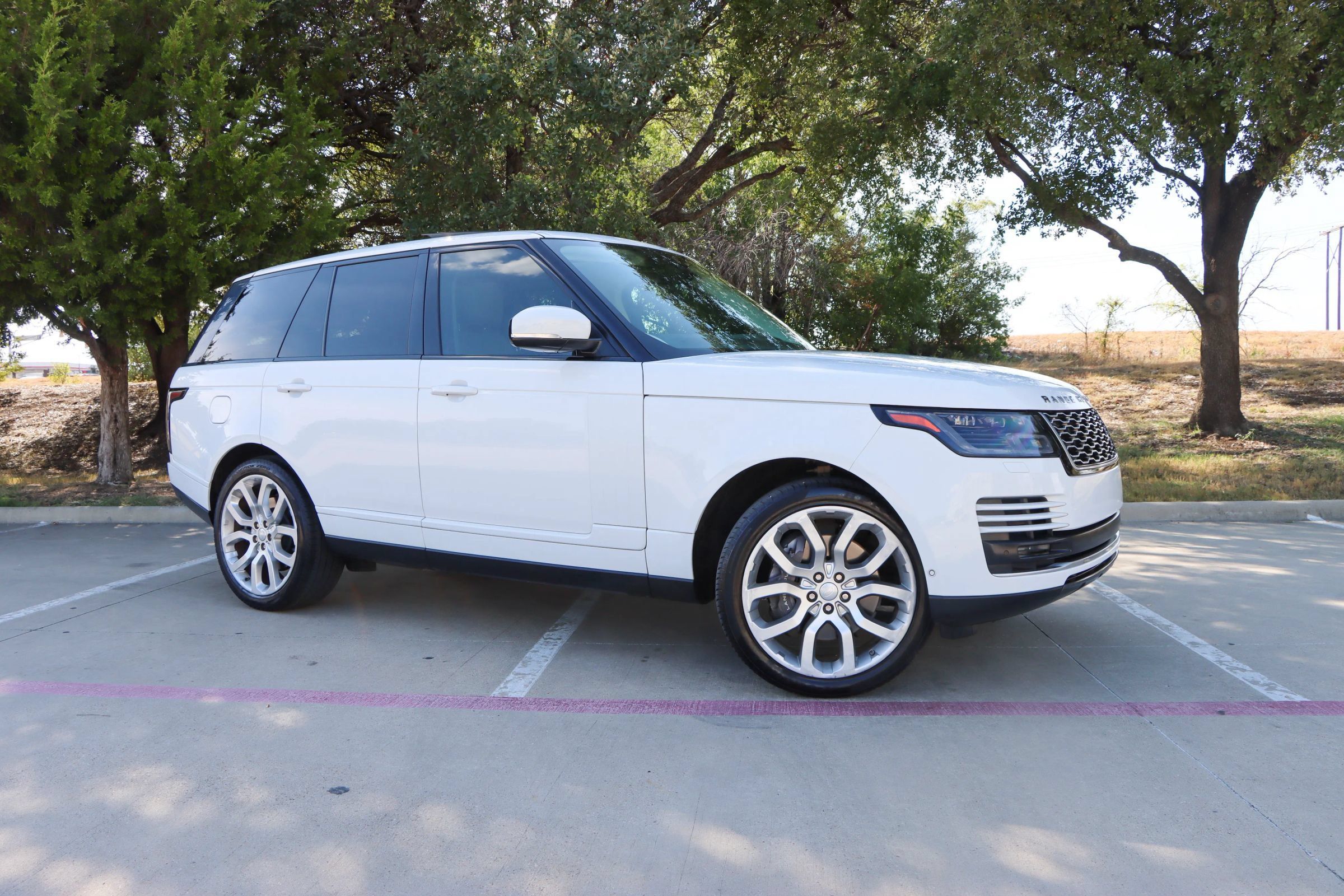Used 2019 Land Rover Range Rover HSE AWD/4WD image 1