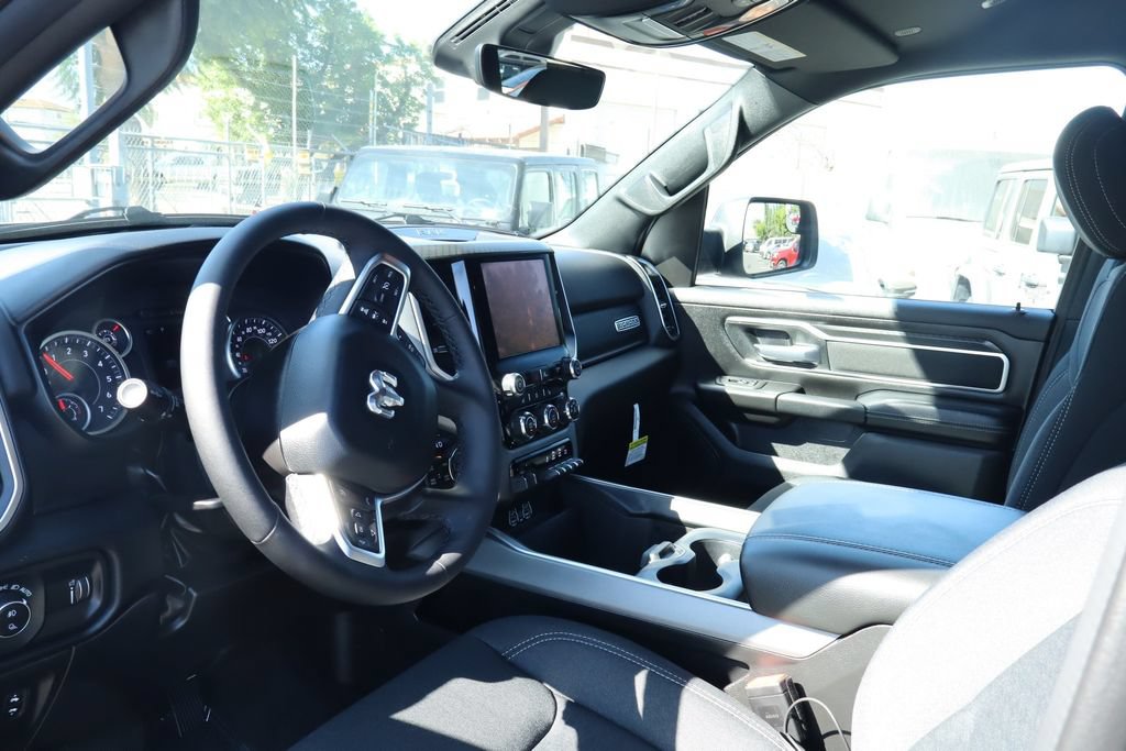 Used 2026 RAM 1500 Big Horn AWD/4WD image 17