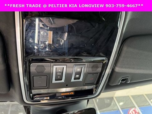 Used 2018 Land Rover Range Rover Sport HSE image 14