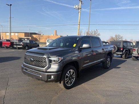 Used 2021 Toyota Tundra SR5 image 20