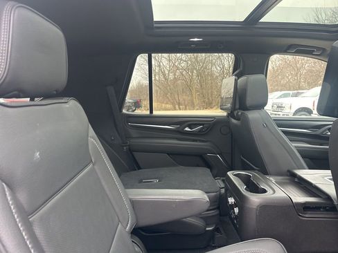 Certified 2021 GMC Yukon Denali w/ Denali Ultimate Package image 9
