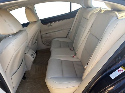 Used 2015 Lexus ES 350 w/ Premium Package image 13
