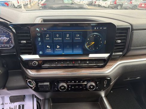 Used 2024 Chevrolet Silverado 1500 RST w/ Max Trailering Package AWD/4WD image 6