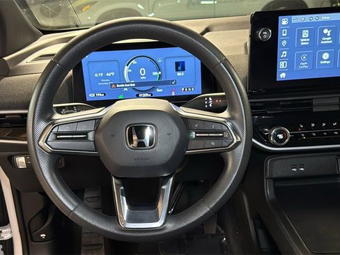 Used 2024 Honda Prologue EX image 18