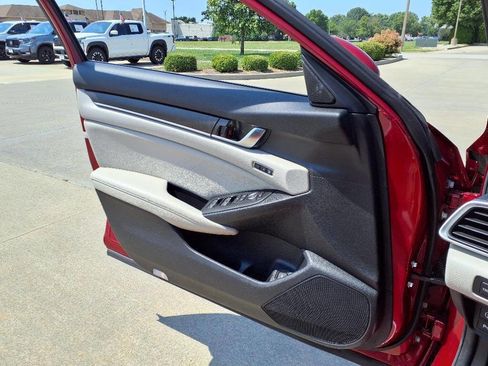 Used 2021 Honda Accord EX-L image 21