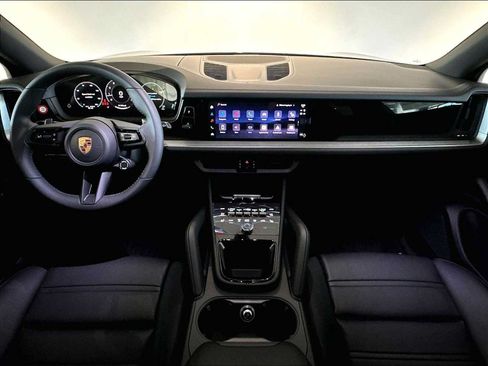 New 2026 Porsche Cayenne AWD/4WD image 14