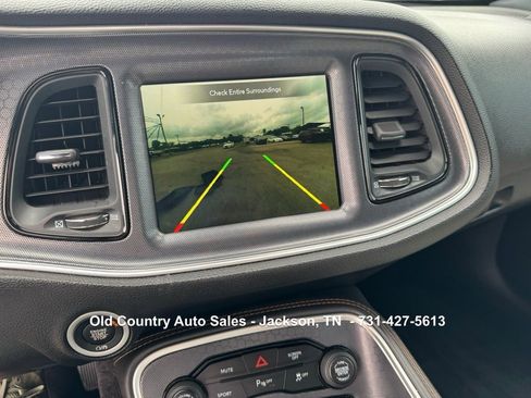 Used 2018 Dodge Challenger SXT Plus RWD image 26