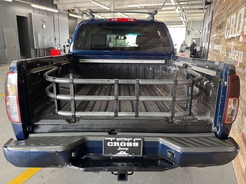 Used 2007 Nissan Frontier LE w/ Leather Pkg image 22