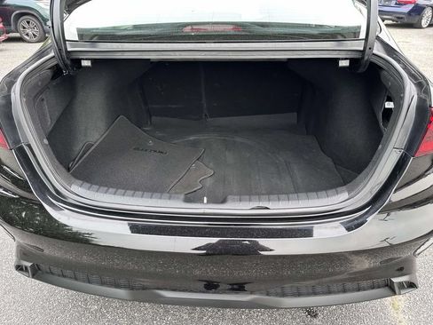 Used 2023 Kia Forte LXS FWD image 7