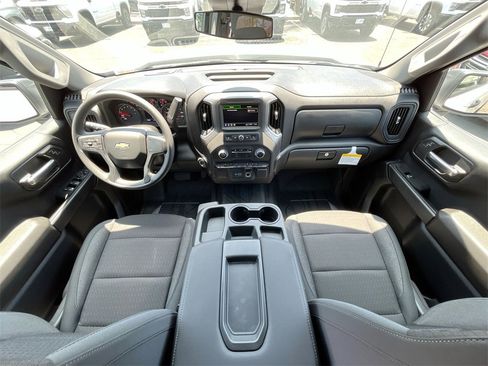 New 2025 Chevrolet Silverado 1500 Custom image 20