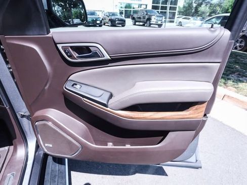 Used 2019 GMC Yukon Denali w/ Denali Ultimate Package AWD/4WD image 68