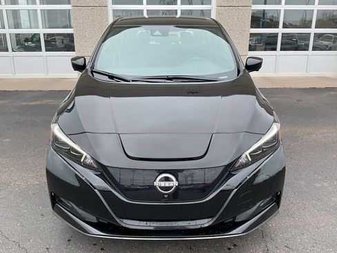 Used 2025 Nissan Leaf SV Plus FWD image 2