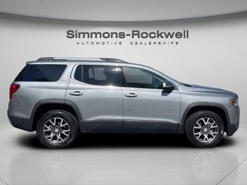 Used 2023 GMC Acadia SLT image 6