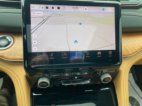 Used 2023 Jeep Grand Cherokee L Summit image 32