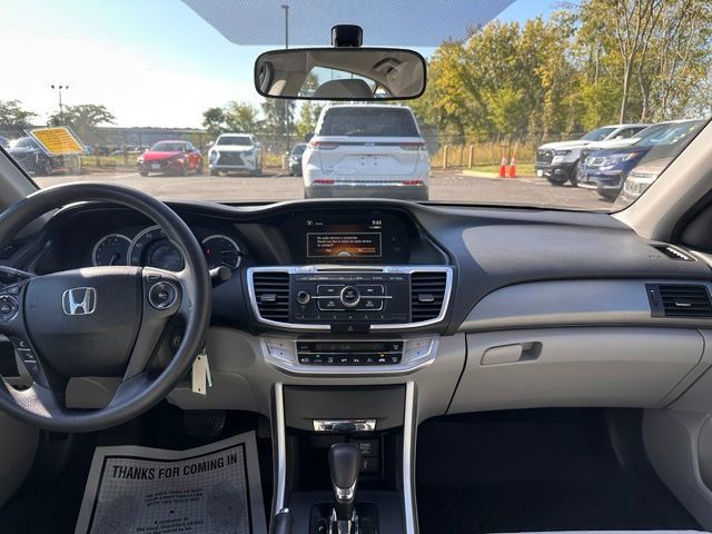 Used 2013 Honda Accord LX image 25