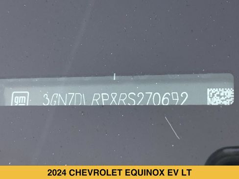 Certified 2024 Chevrolet Equinox EV LT FWD image 15