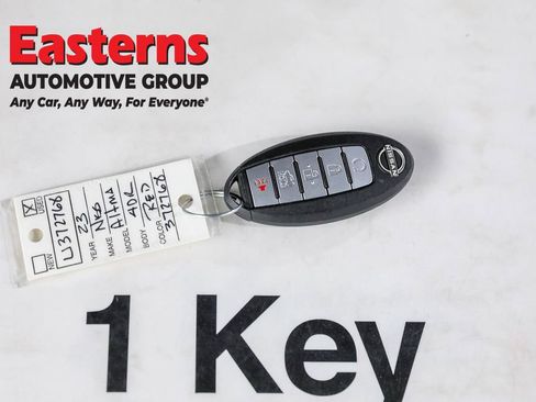 Used 2023 Nissan Altima 2.5 SR w/ SR Premium Package FWD image 24