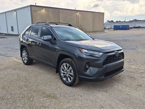 Used 2023 Toyota RAV4 XLE Premium FWD image 8