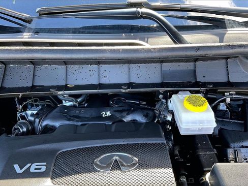 Used 2024 INFINITI QX60 Pure image 10