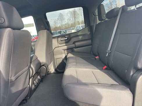 Used 2025 Chevrolet Silverado 1500 Custom Trail Boss AWD/4WD image 14