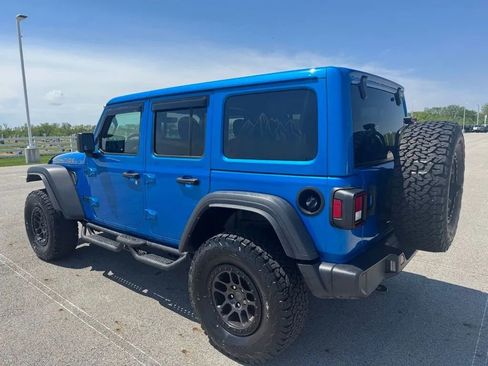 Used 2022 Jeep Wrangler Unlimited Sport AWD/4WD image 5