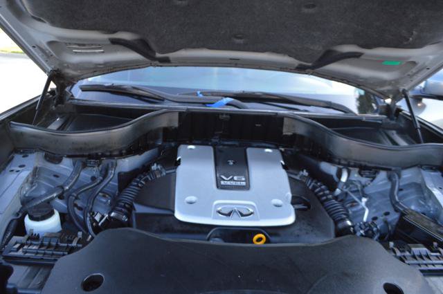 Used 2015 INFINITI QX70 AWD w/ Premium Package image 20