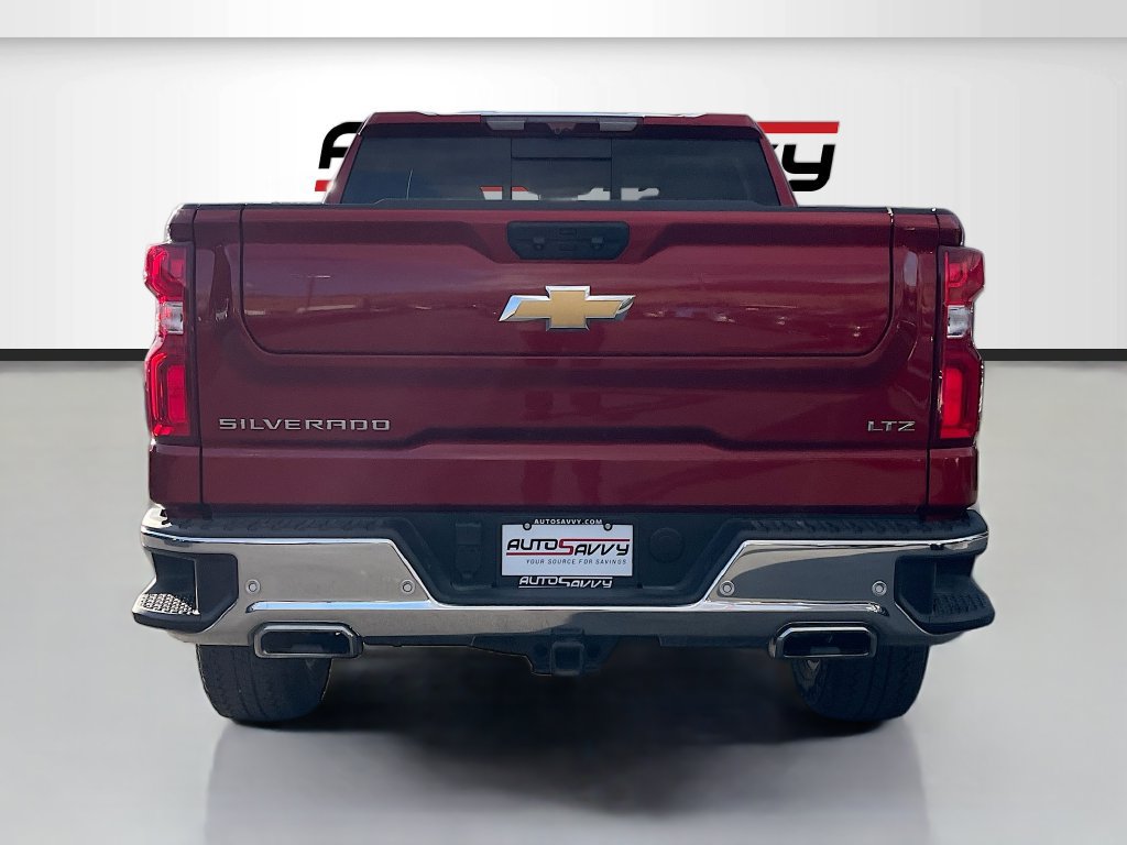 Used 2025 Chevrolet Silverado 1500 LTZ AWD/4WD image 6