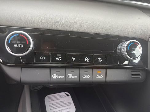 New 2026 Hyundai Elantra Sport FWD image 22