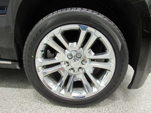 Used 2020 Chevrolet Tahoe Premier w/ Premier Plus Edition image 14