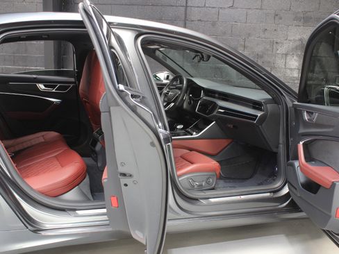 Used 2023 Audi S6 Prestige image 29