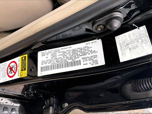 Used 2003 Toyota 4Runner Limited image 34