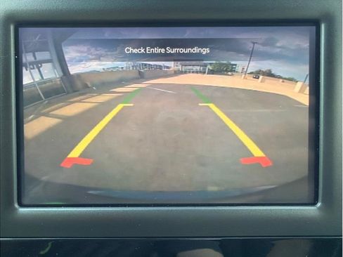 Used 2023 Chrysler Voyager LX FWD image 24