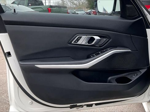 Used 2019 BMW 330i 330i w/ Driving Assistance Package image 20