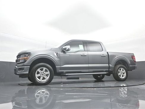 New 2025 Ford F150 XLT w/ Equipment Group 302A MID image 32