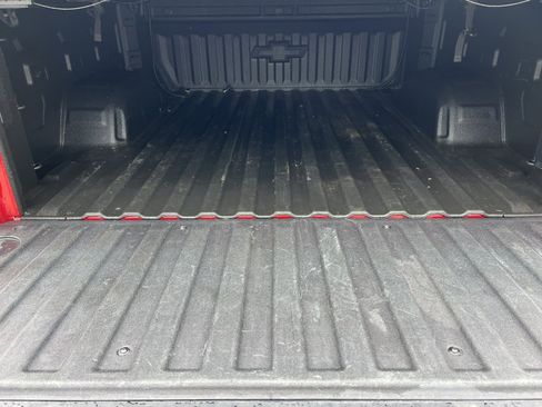 Used 2021 Chevrolet Silverado 1500 LT w/ Convenience Package II image 21