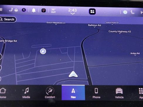 Used 2023 Jeep Grand Cherokee 4WD 4xe w/ Luxury Tech Group II image 36