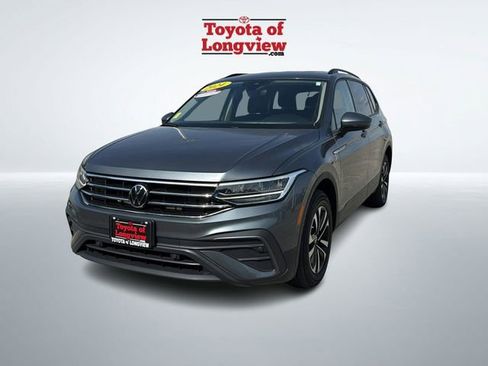 Used 2024 Volkswagen Tiguan S image 1