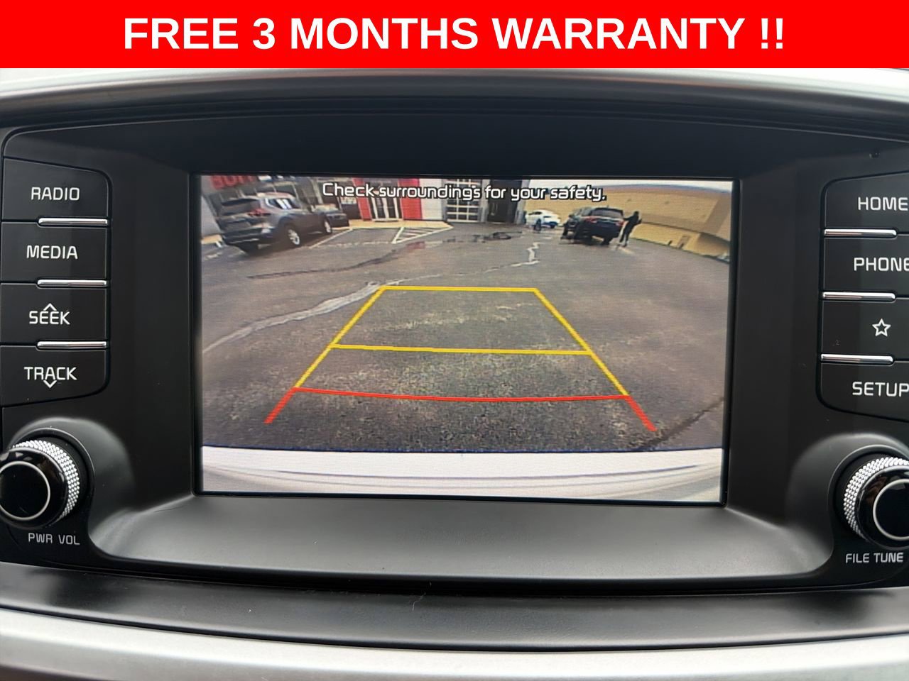 Used 2019 Kia Sorento L FWD image 18