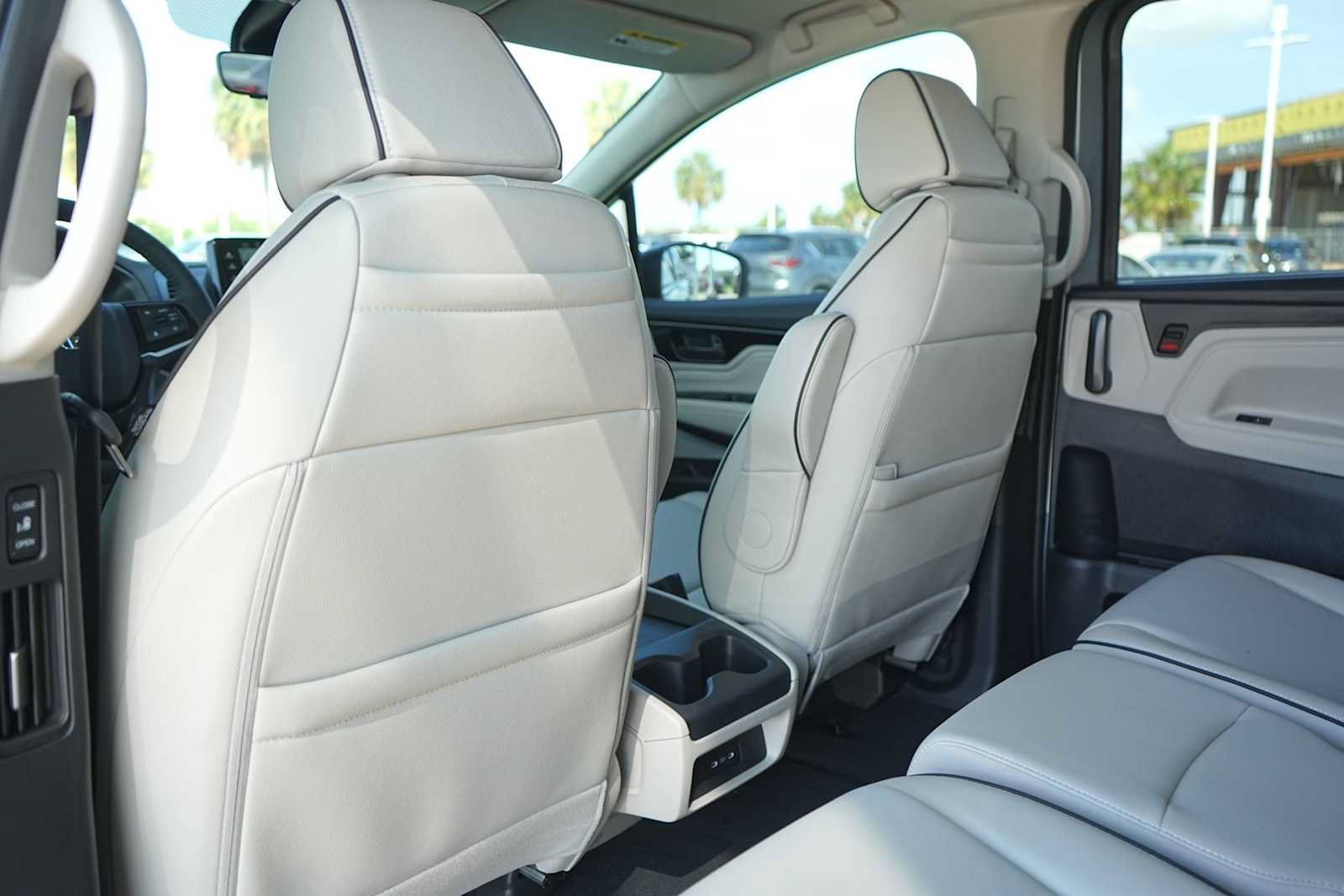 New 2027 Honda Odyssey Touring image 12