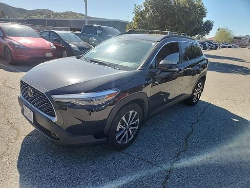 Certified 2024 Toyota Corolla Cross XLE w/ Convenience Package image 1