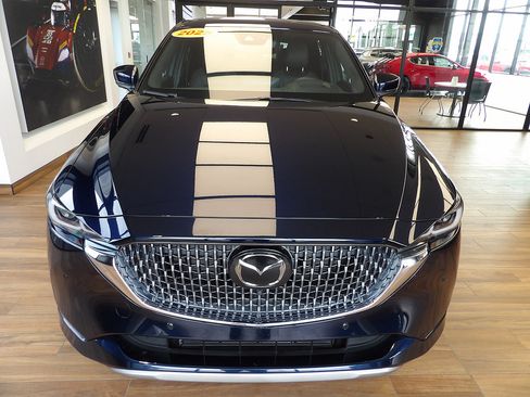Certified 2025 MAZDA CX-5 Signature AWD/4WD image 2