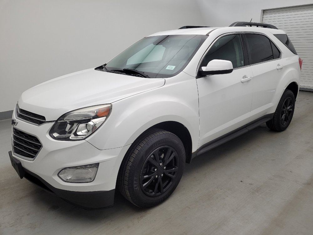 Used 2017 Chevrolet Equinox LT w/ Convenience Package FWD image 2