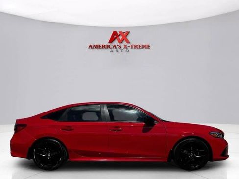 Used 2022 Honda Civic Sport image 6