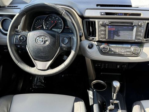 Used 2013 Toyota RAV4 Limited FWD image 7