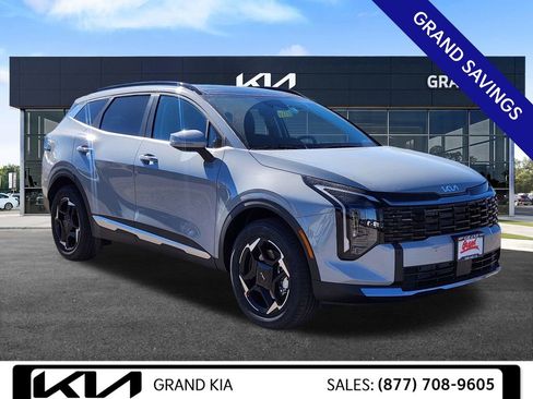 New 2026 Kia Sportage EX image 2