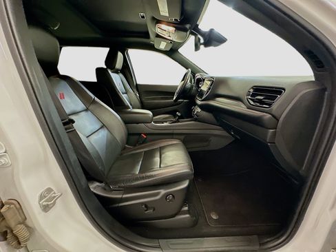 Used 2024 Dodge Durango GT image 35
