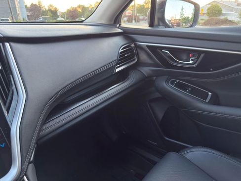 Used 2022 Subaru Outback Limited XT image 24