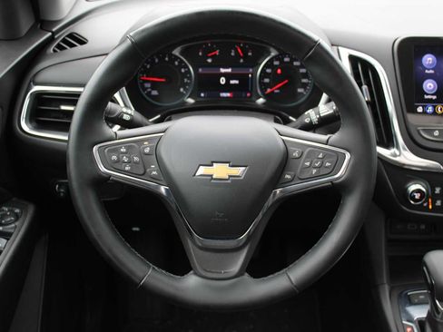 Used 2024 Chevrolet Equinox LT AWD/4WD image 10